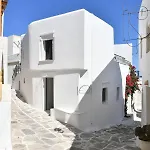 Daire Rina Lefkes (Paros)